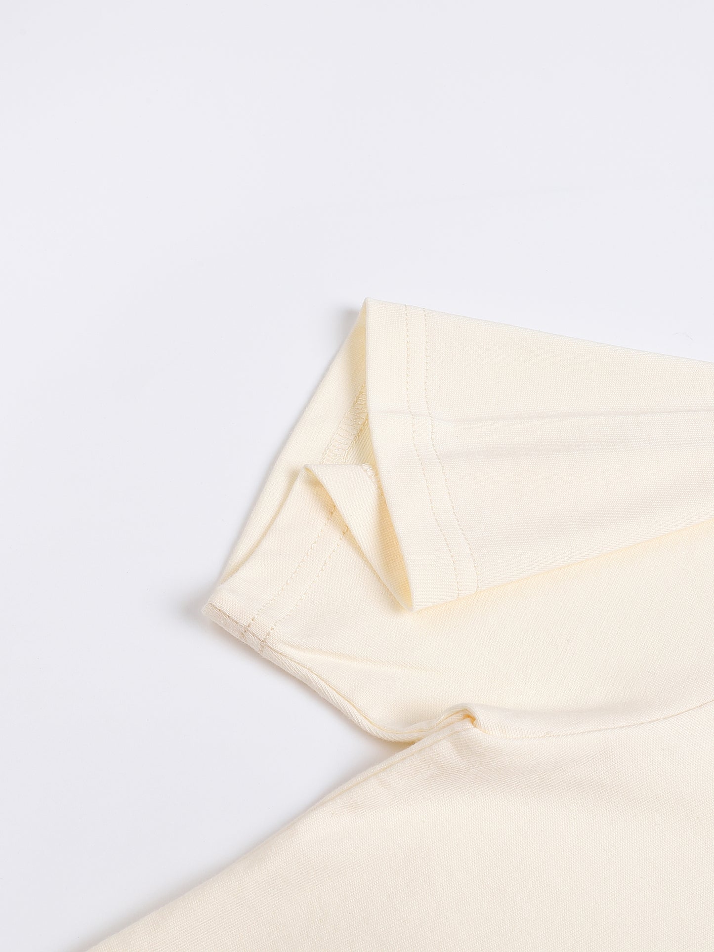 WAKE UP Basic Tee